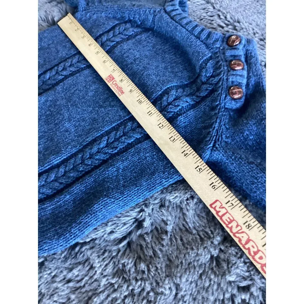 Old Navy blue chunky